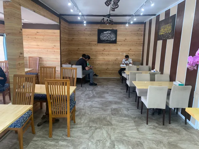 شاورما طلال KEBAB TALAL ケバブ・シャワルマ タラール