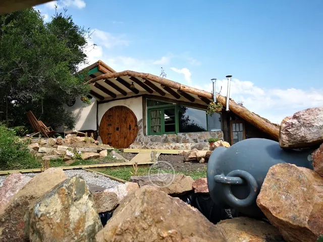 Casa Tierra Hobbit