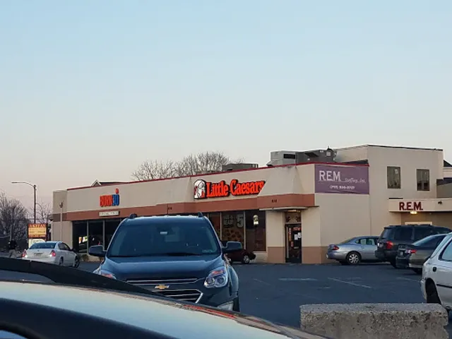 Little Caesars Pizza