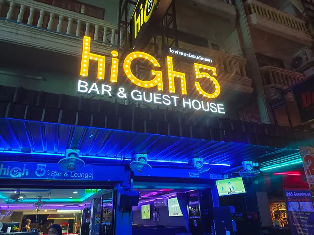 High5 Guesthouse