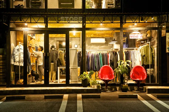 STORE old&new clothing