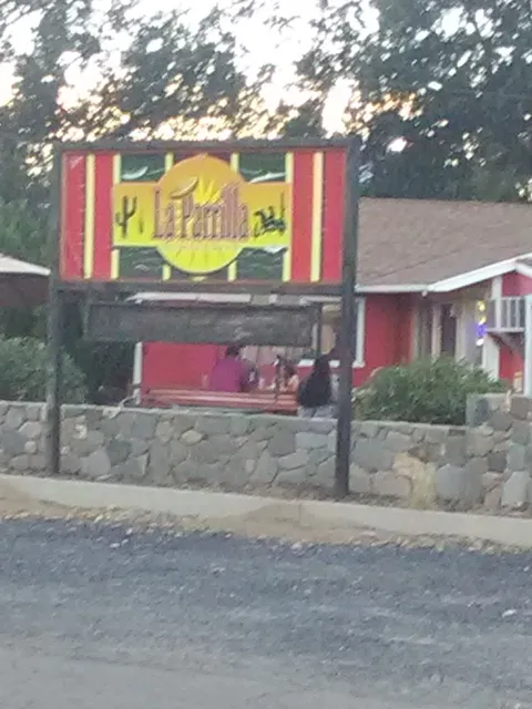 La Parrilla Mexican Grill