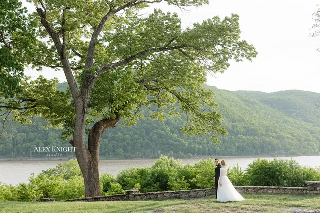 Monteverde at Oldstone