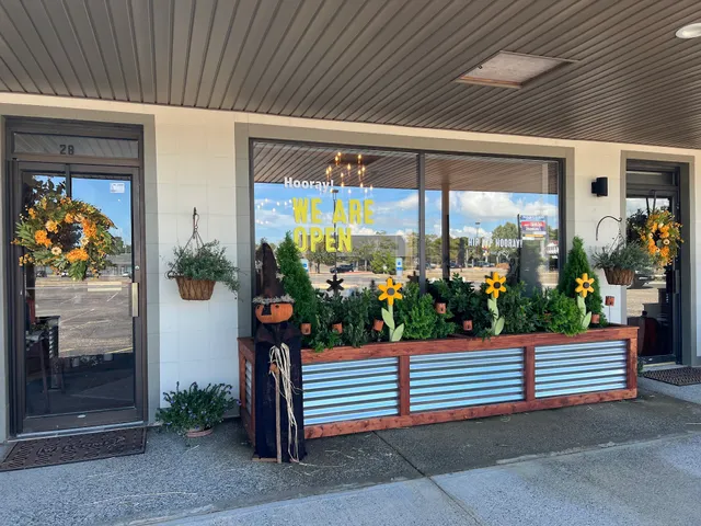 The Maple Tree Gift Shop and Bloom Studio