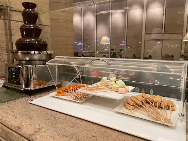 Promenade Restaurant