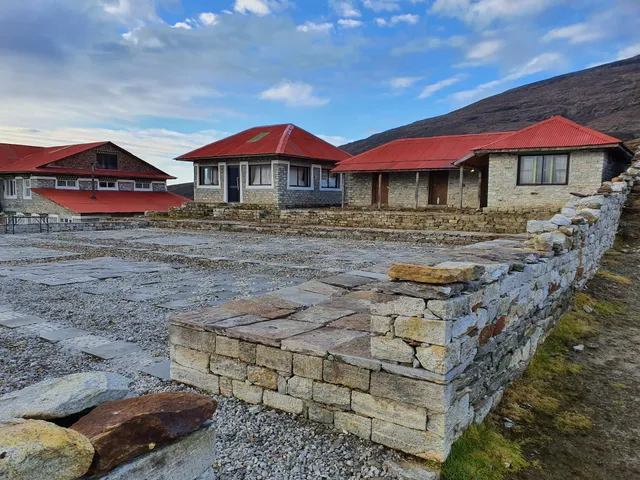 Yeti Mountain Home Kongde