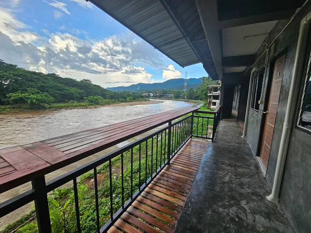 PS.River View Guesthouse
