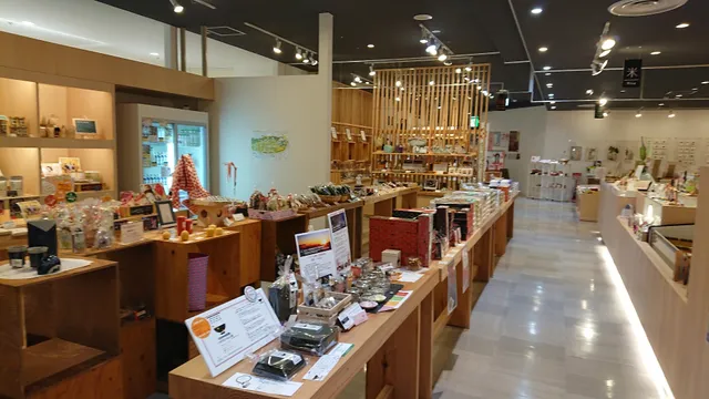 Foodever Tsuruoka Bar