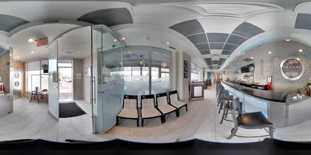 Diana's Oyster Bar and Grill