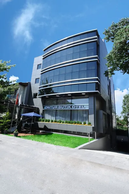 Ontur Boutique Hotel