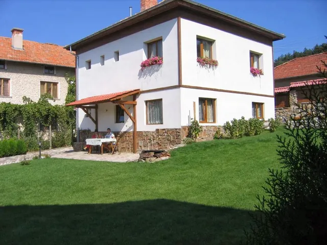 Guest House "Leventi"