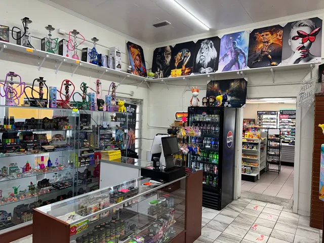 Smoke and kratom Shop