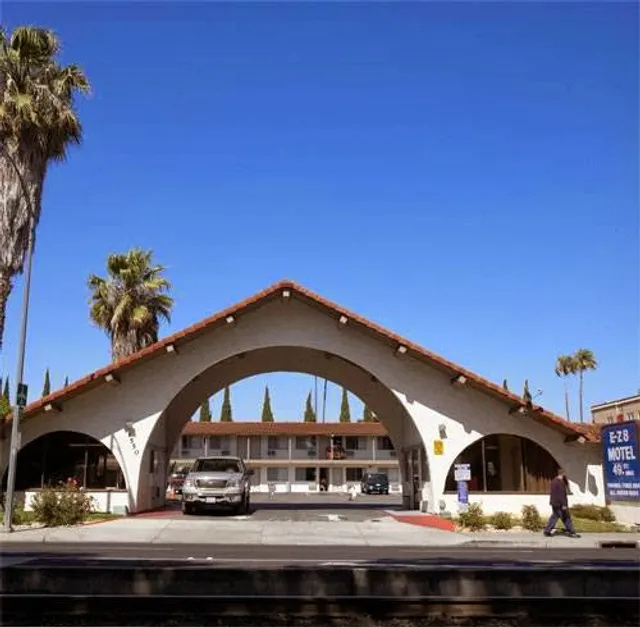 E-Z 8 Motel San Jose I