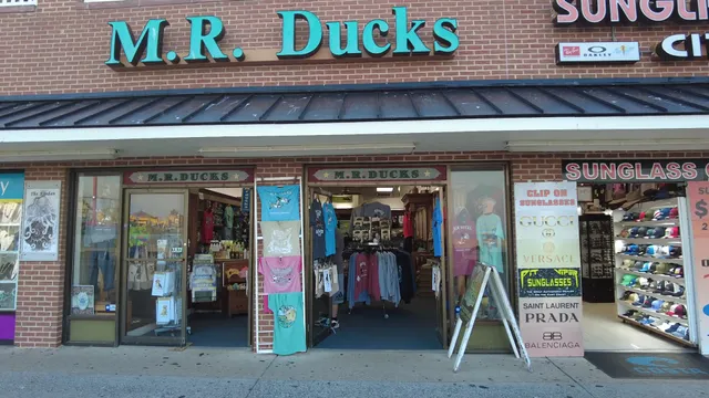 M R Ducks Apparel Shoppes