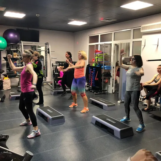 Фитнес клуб и Салон красоты «Гламур»