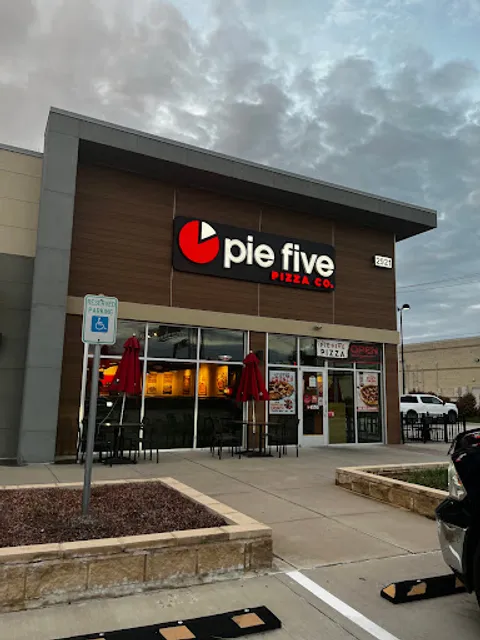 Pie Five Pizza