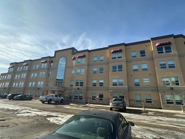 Grand Inn & Residence