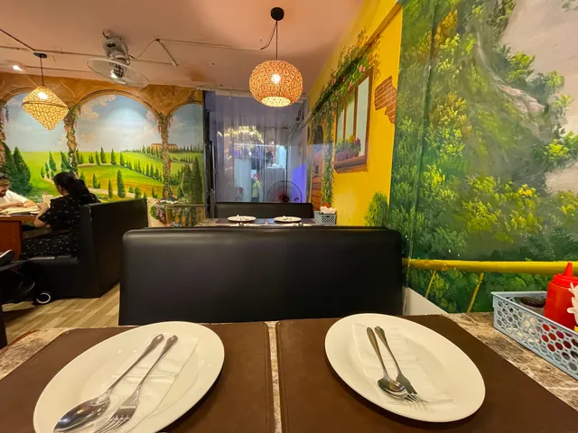 Royal Rajasthan Indian Restaurant Hanoi since 1992