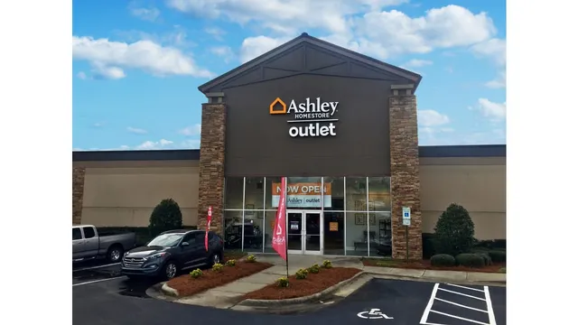 Ashley Outlet
