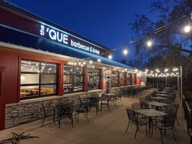 The 'Que Barbecue & Brew