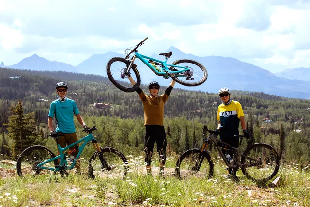 Black Tie Ski & Bike Rental Delivery of Mammoth