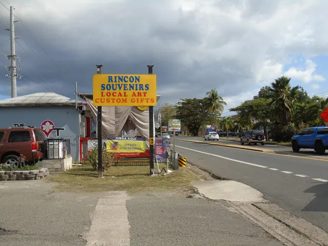 Rincon Souvenirs on the 115