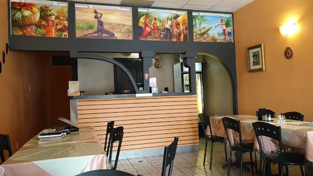 Restaurant La Courbe (Cuisine Créole)