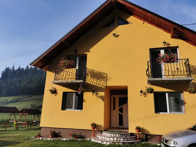 Casa Natalia & Raisa