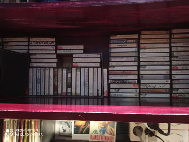 Cambalache Bar Mezcalería ABIERTO DE MIÉRCOLES A SÁBADO