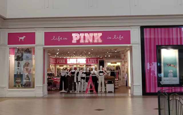 Victoria's Secret & PINK