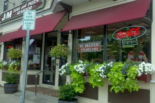 J & M Subs, Seafood & Pizza