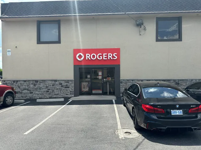 Fido (Available in the Rogers store)