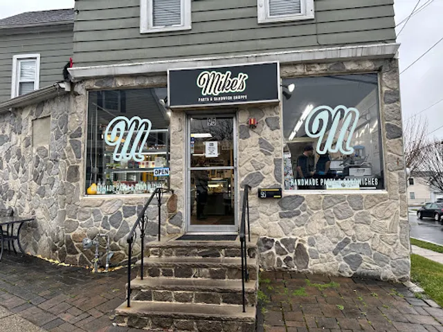 Mike's Pasta Shoppe
