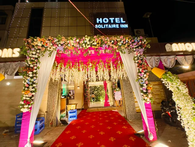 Hotel Solitaire Inn - Best Hotel