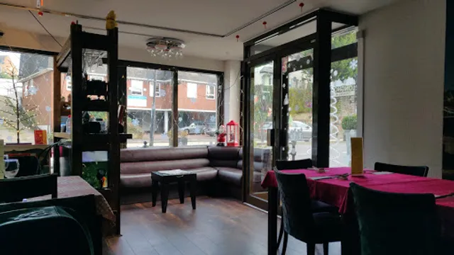 Longhouse Pan Asian Fusion restaurant