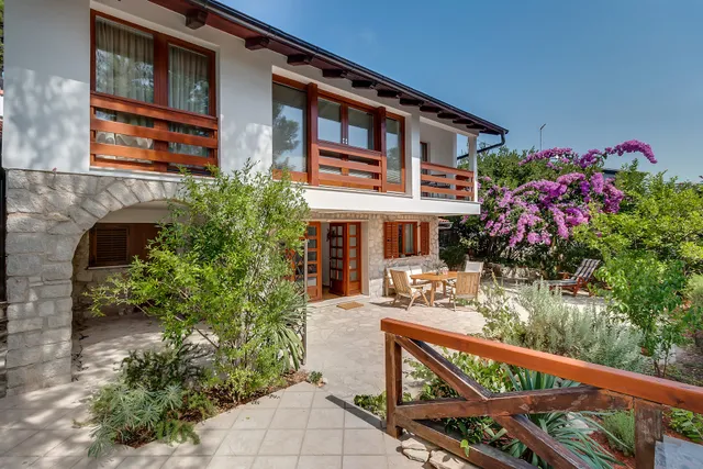 Villa Lavanda**** /A4+1 & A2+2/