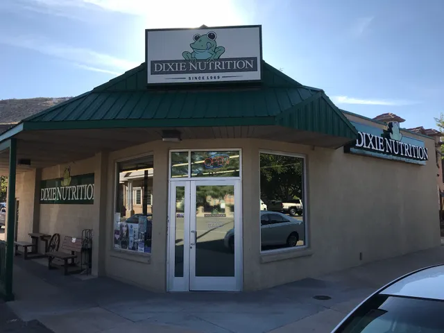 Dixie Nutrition Organic Market - Hurricane