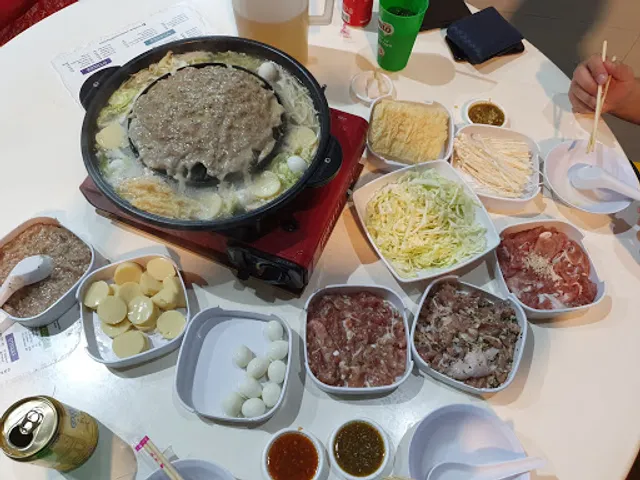 1345 Mookata & Bistro