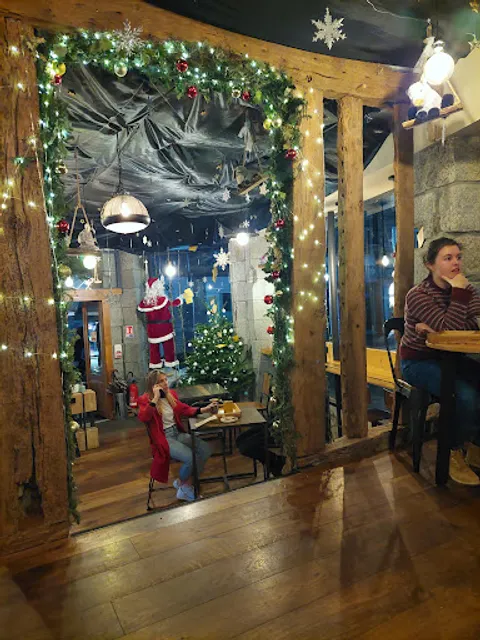 Donkey's Coffee Shop