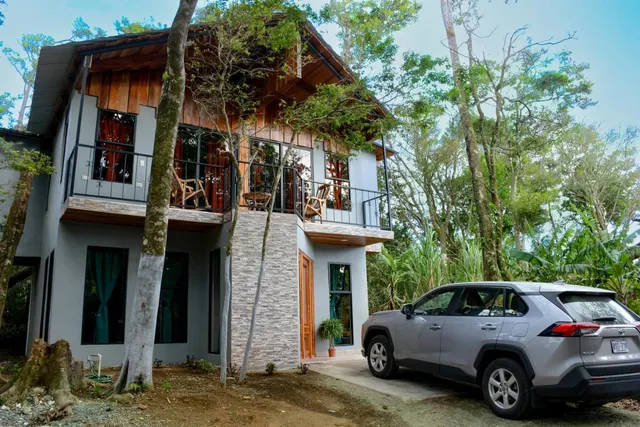 Roca Verde - Monteverde Cloud Forest Lodging