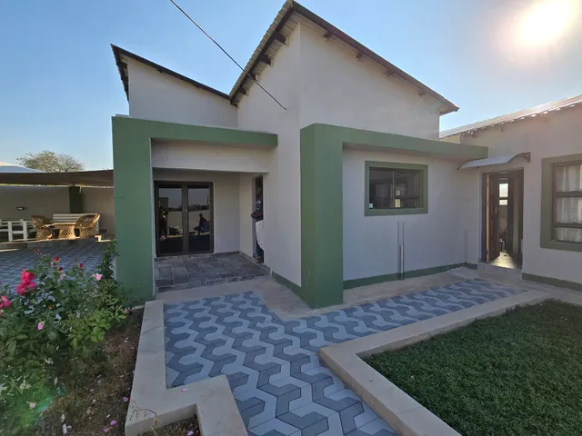 Nyamankulu Guest Lodge