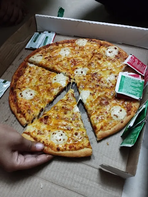 La Pino'z Pizza, Riverfront