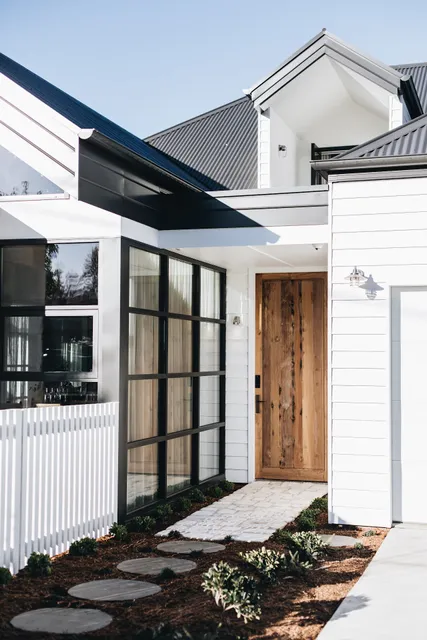 Maple Cottages Berry by Linnaeus Collection