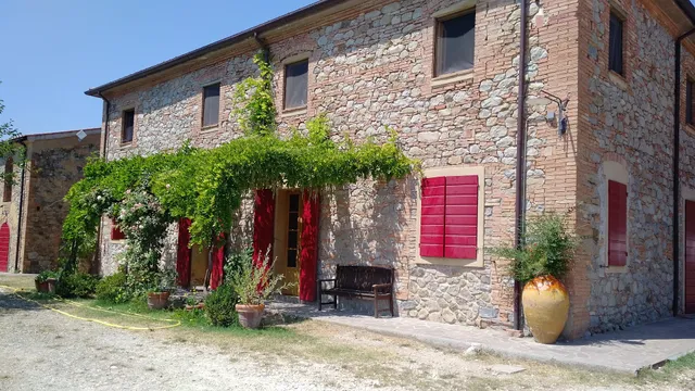 105 al Podere La Sterza