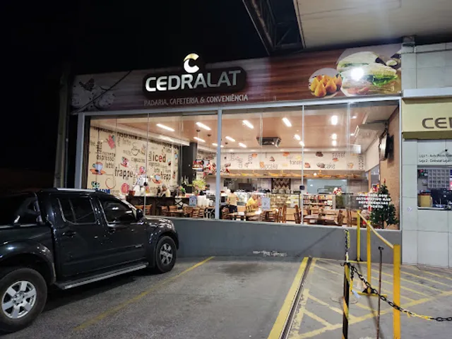 Restaurante, Padaria e comida Japonesa Cedralat