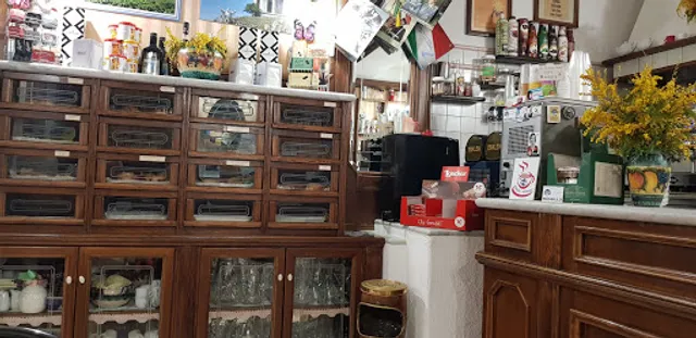 Caffe' E Dolcezze Di Laprea