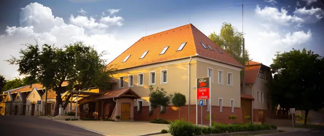 Pincelakat Borház és Szálloda