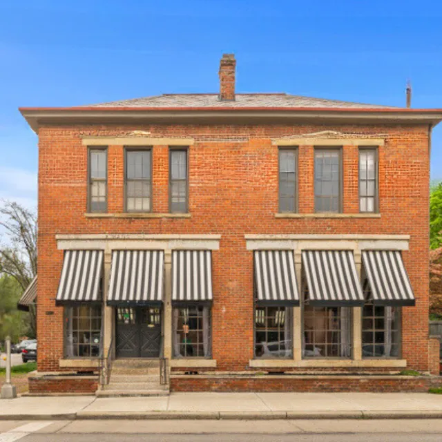 Square One Salon & Spa