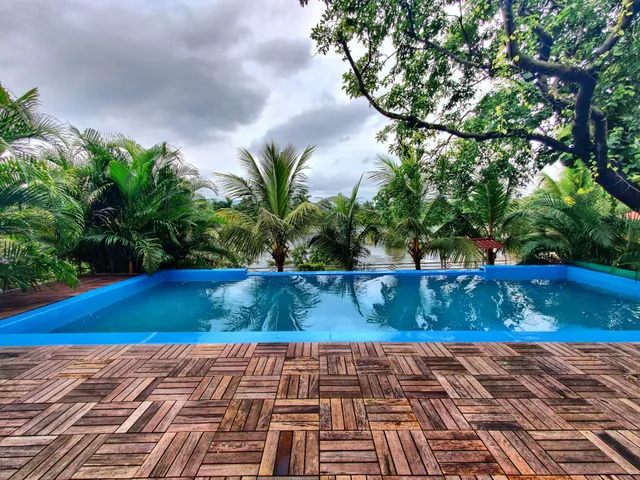 River Retreat - River Rafting Kolad