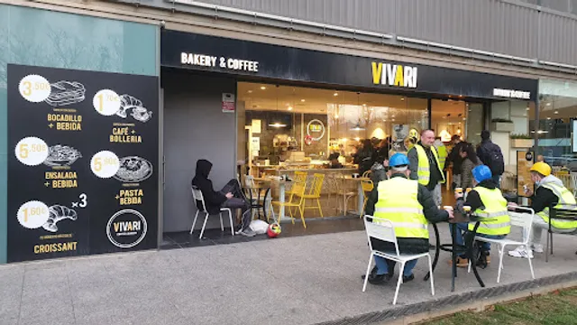 Vivari Coffee & Bakery